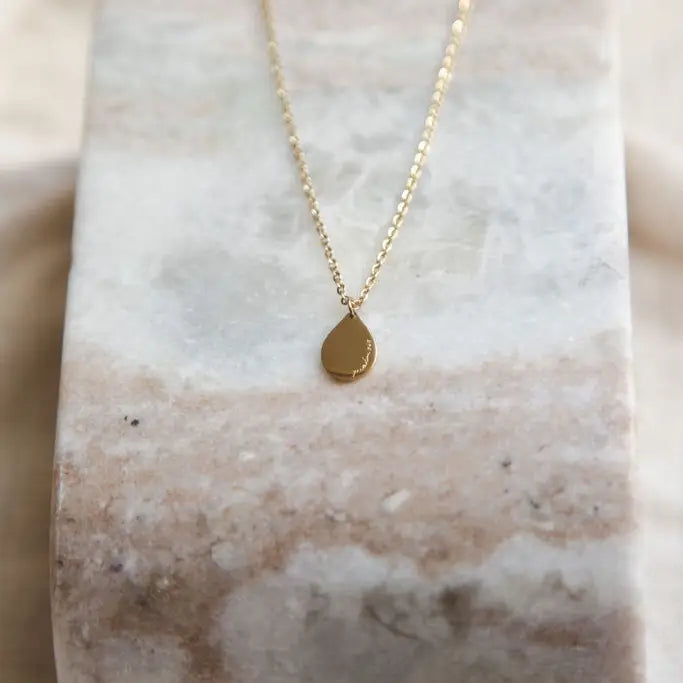 Teardrop Pendant Necklace