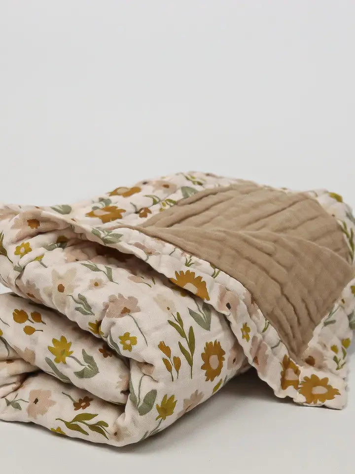 Organic Cotton Daisy Meadow Muslin Quilt