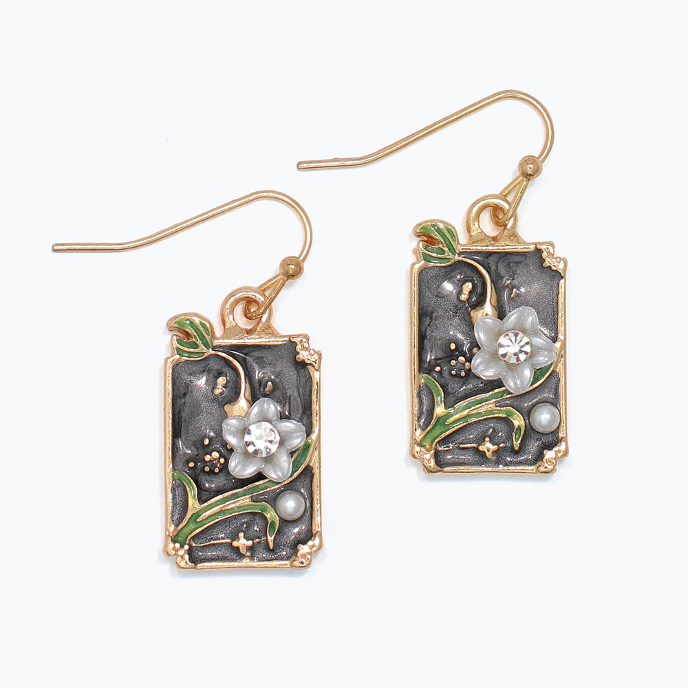 Gray Flower Earrings