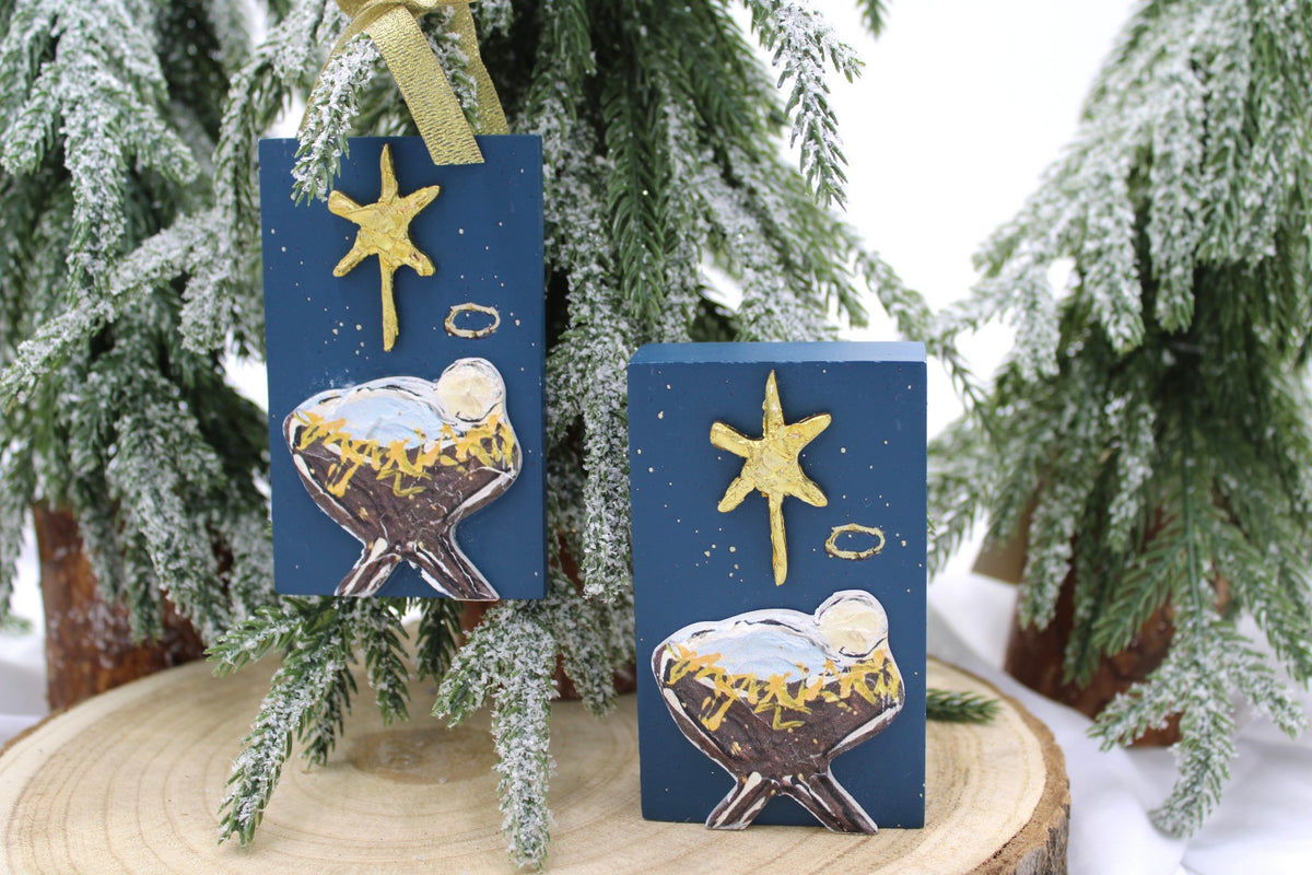 Manger Ornament
