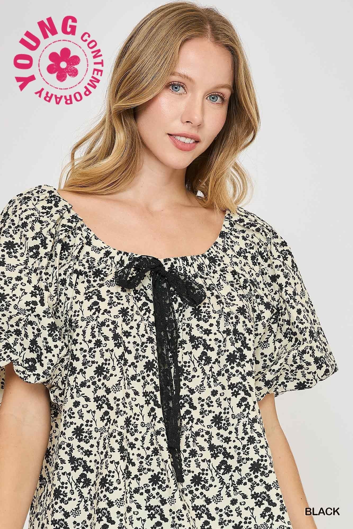 Floral Print Top with Lace Tape Drawstring