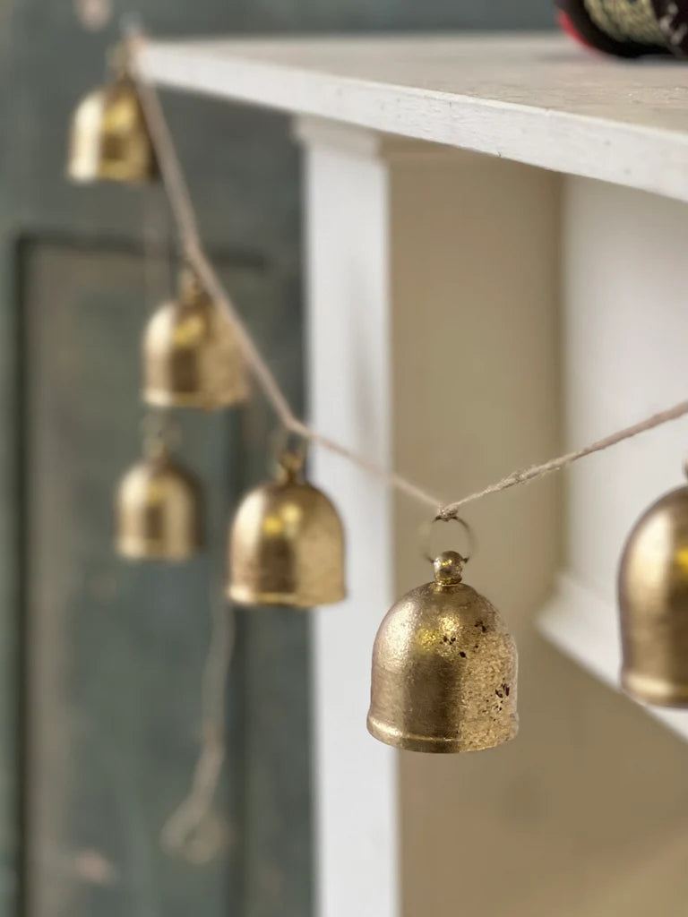 Dasher Bell Garland