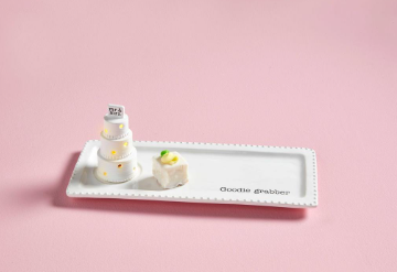 Wedding Cake Light-Up & Sound Sitter