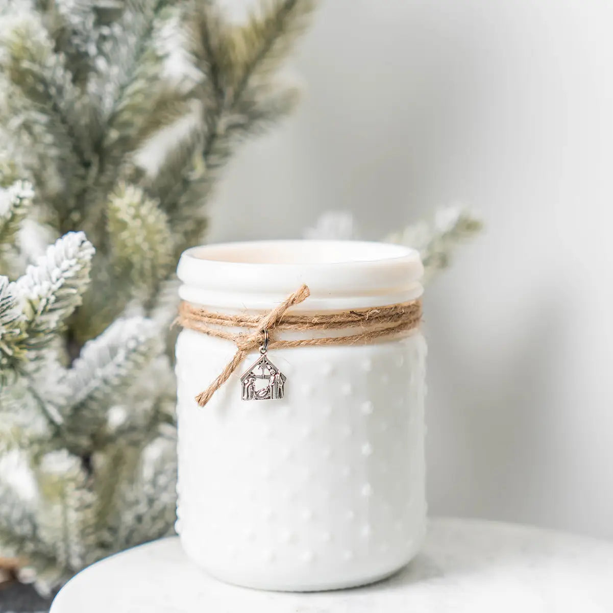 Sweet Wick Vintage Hobnail Candle