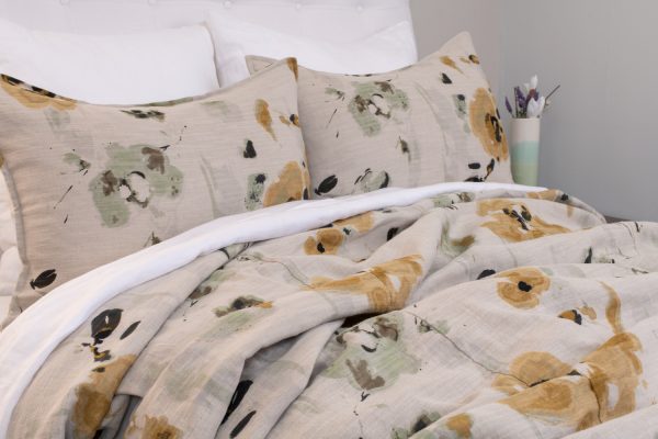 Gretchen Bedding