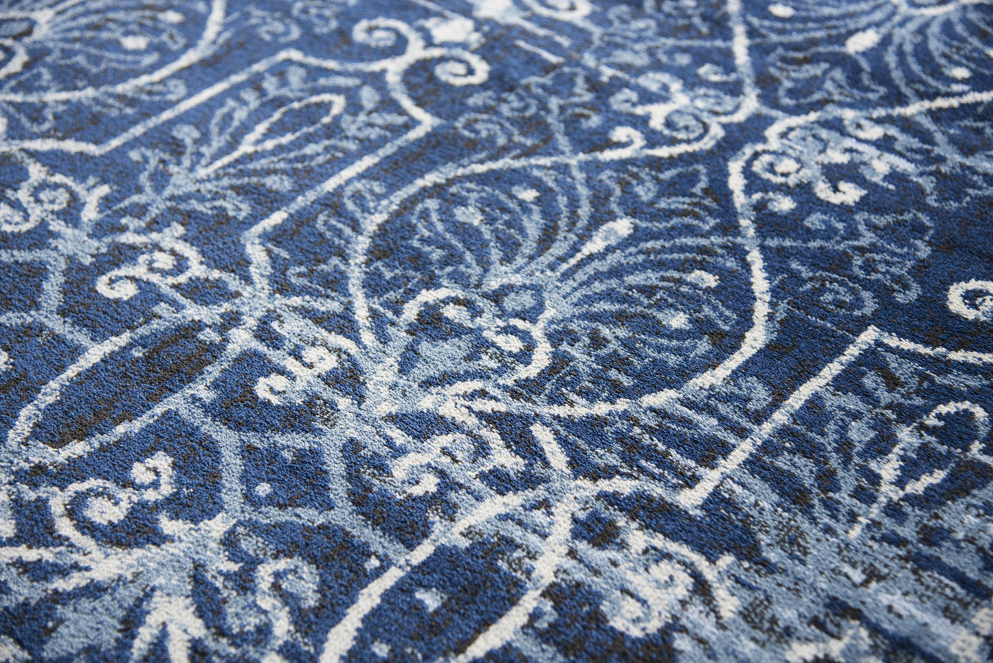 Pattern Blue Distressed Rug