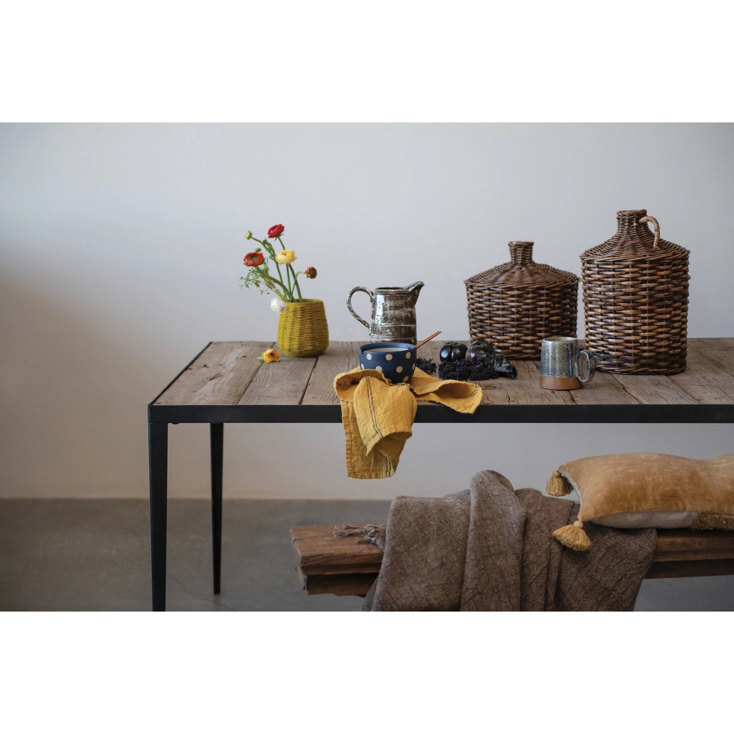 Stoneware Bowl with Chopsticks, Set of 2