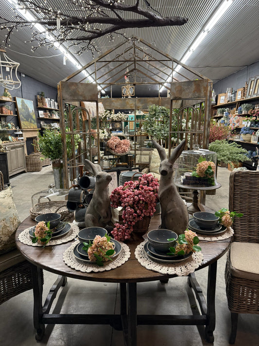 Spring Into GOODness: Chic Artique’s Spring Open House