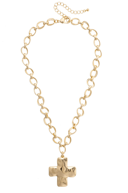 Elise Hammered Cross Cable Chain Necklace in Shiny