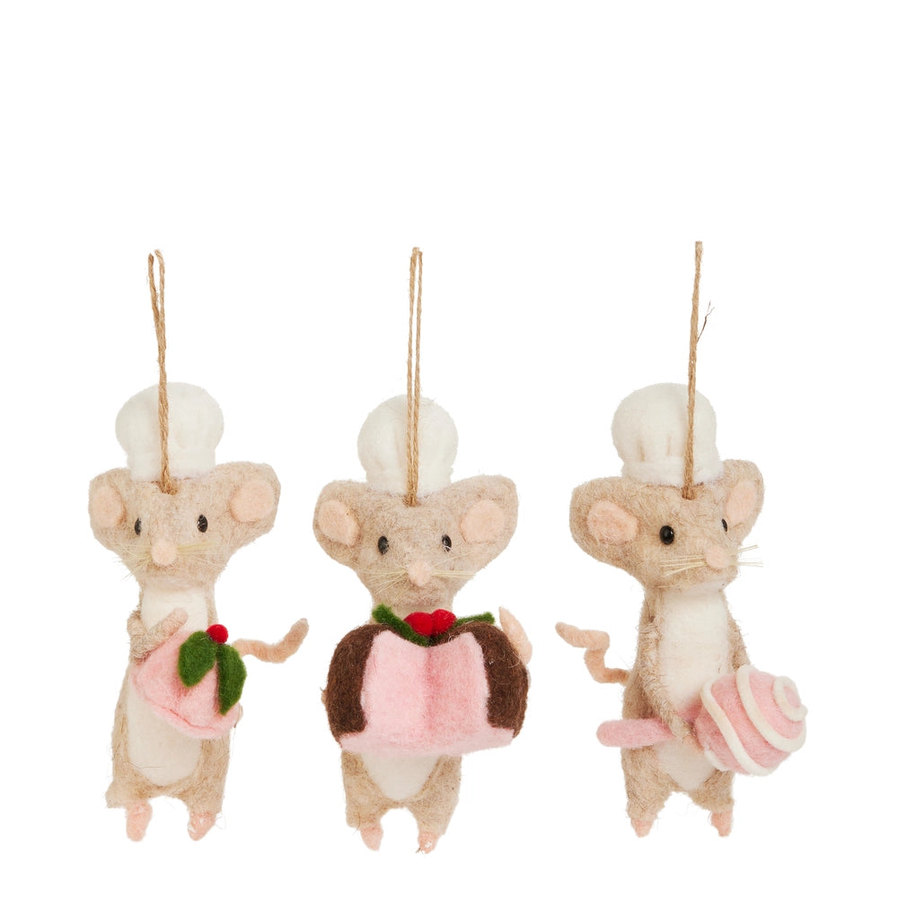 Baker Mouse With Treats Ornament