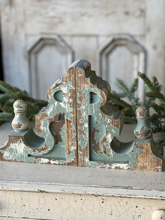 Olde World Bookends