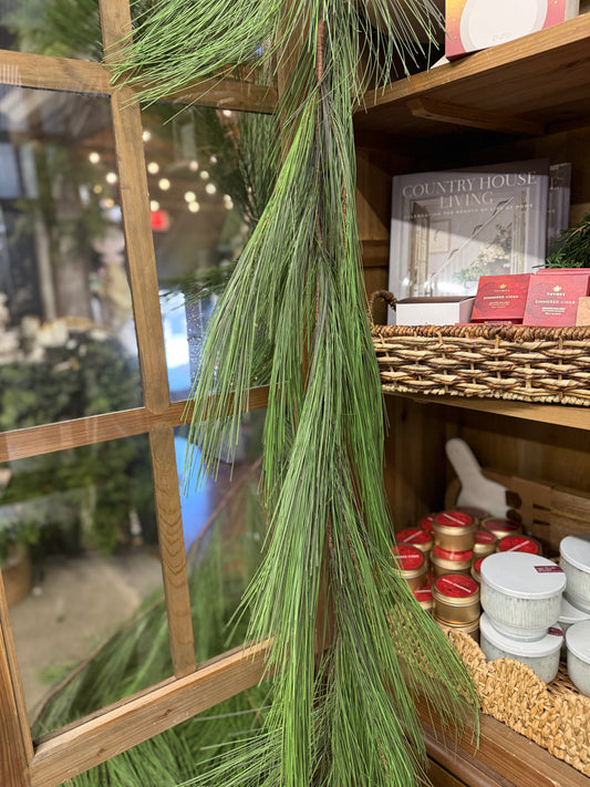 Long Needled Garland 9'