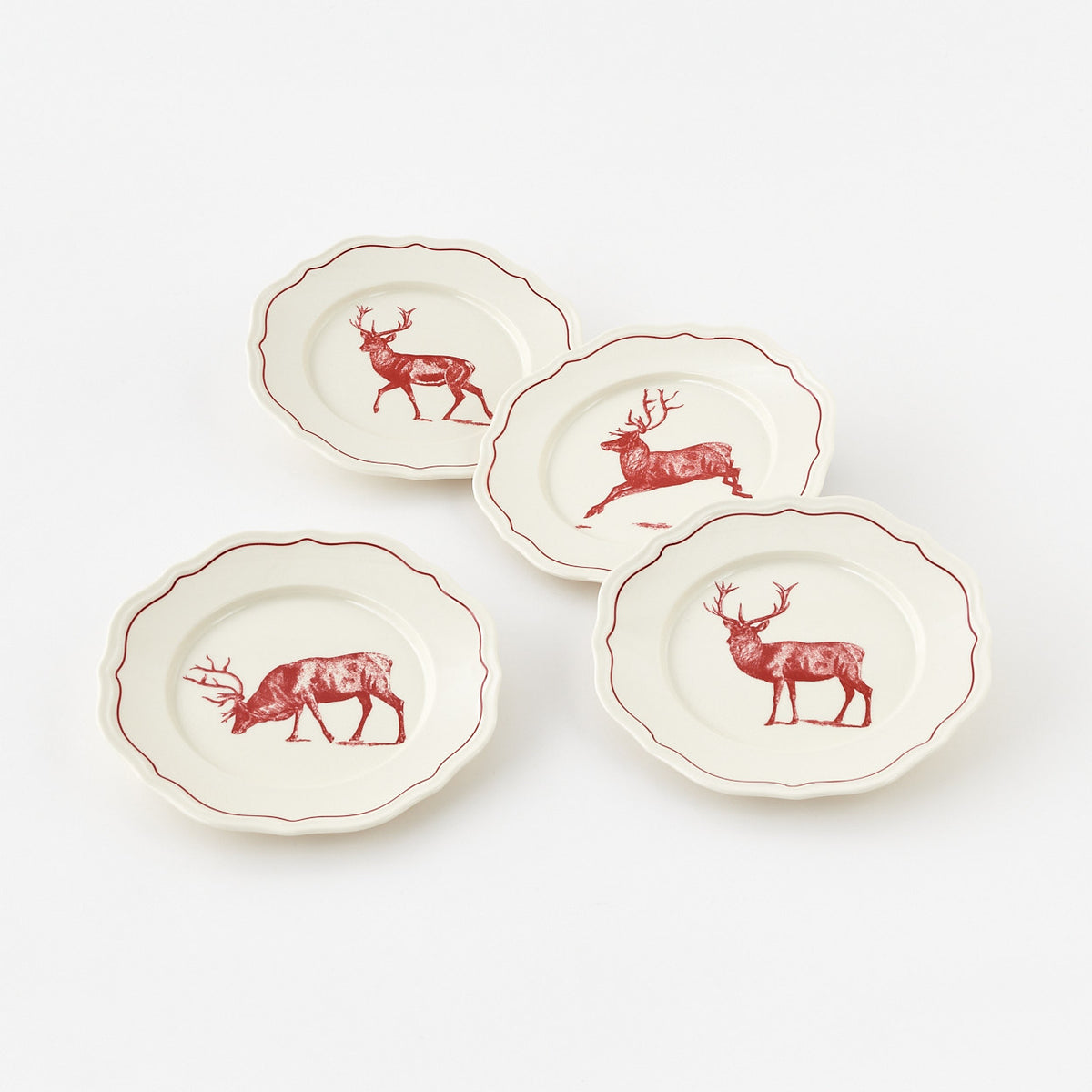 Yuletide Deer Melamine Scalloped Plates