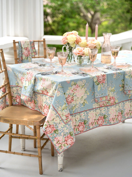 Blanche Tablecloth 54x54