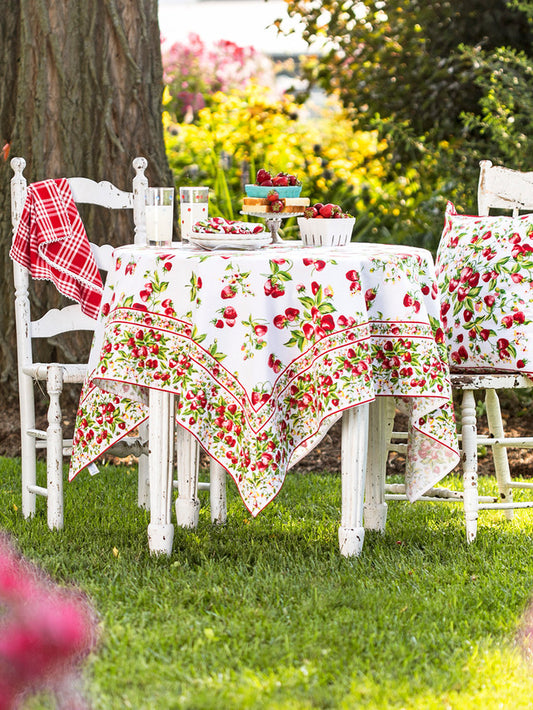 Strawberry Basket Tablecloth