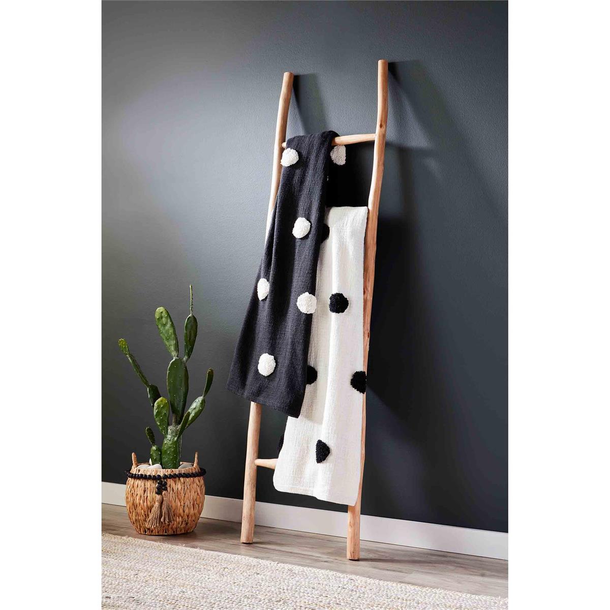Tufted Dot Throws