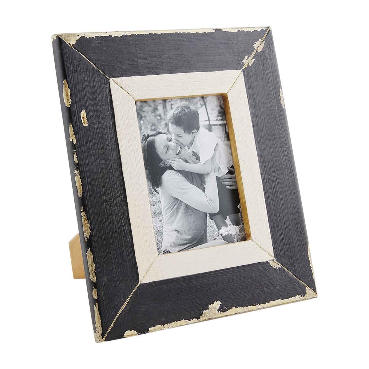 Black and White Frame