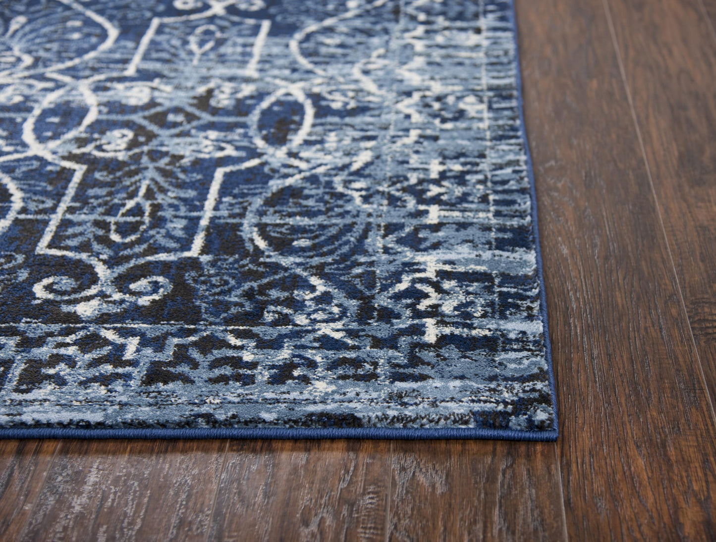 Pattern Blue Distressed Rug