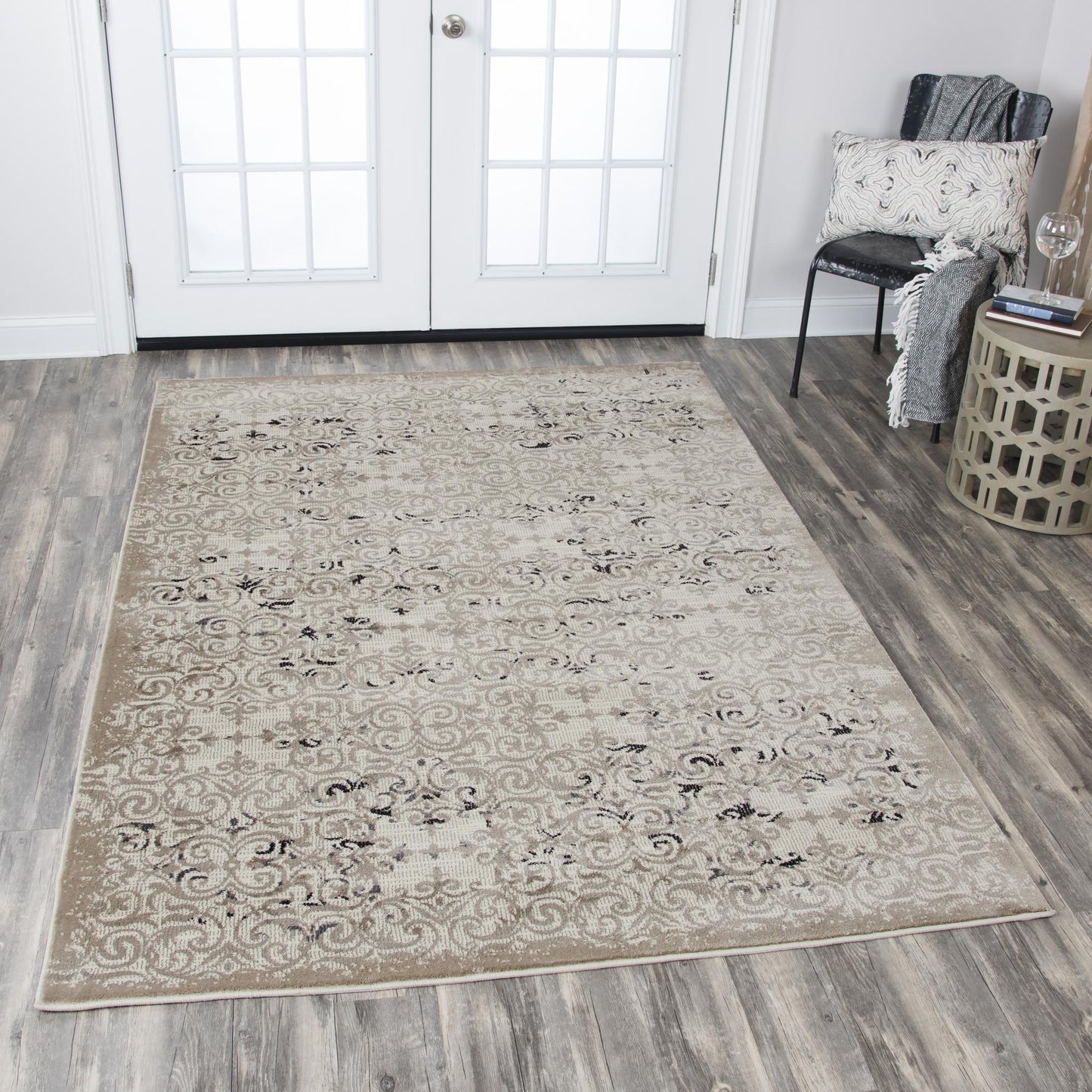 Rocker Cream Distressed Rug