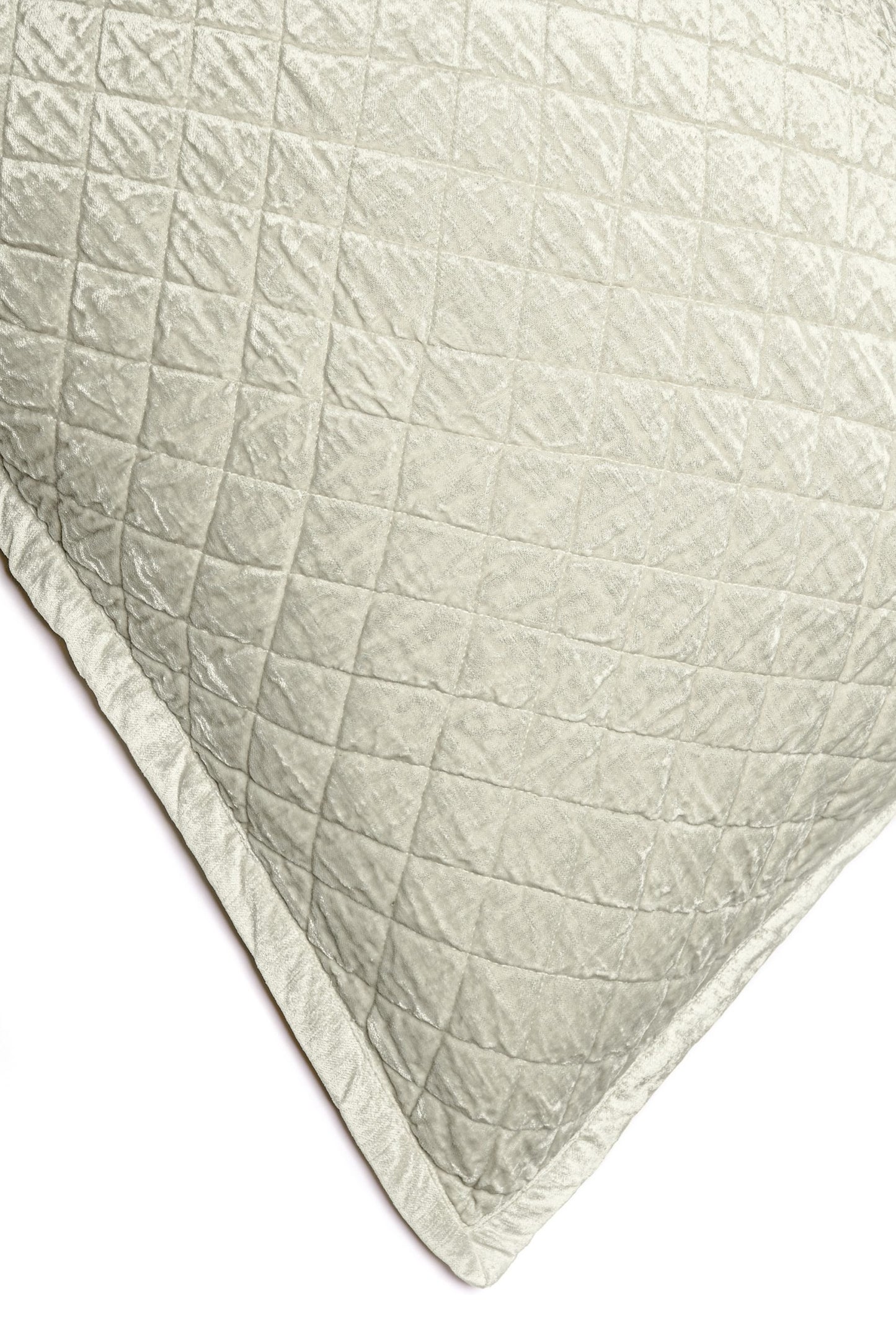 Simone Velvet Bedding
