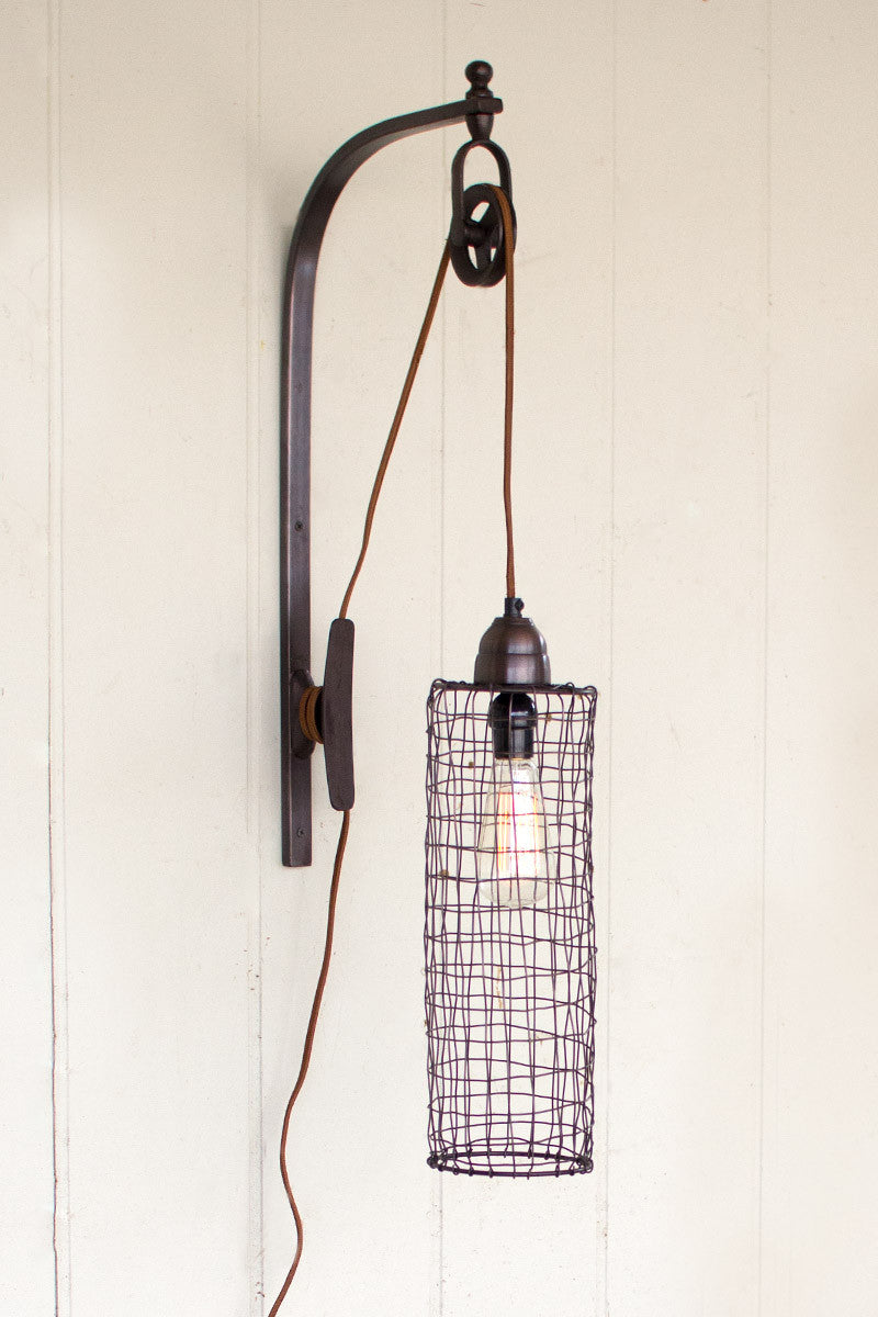 Wire Cylinder Wall Lamp